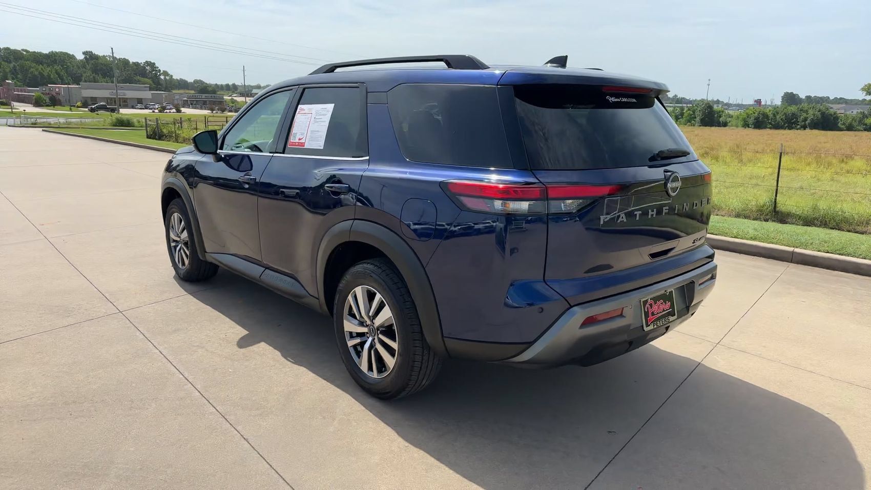 Used 2026 Nissan Pathfinder SL AWD/4WD image 7