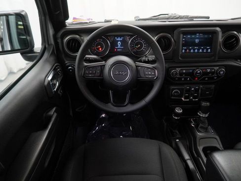 Certified 2023 Jeep Wrangler Sport S image 24