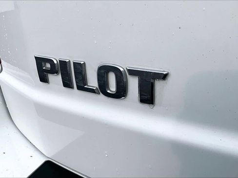 Used 2015 Honda Pilot EX image 9