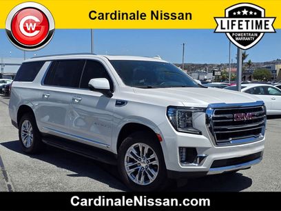 Used 2022 GMC Yukon XL SLT w/ SLT Premium Package