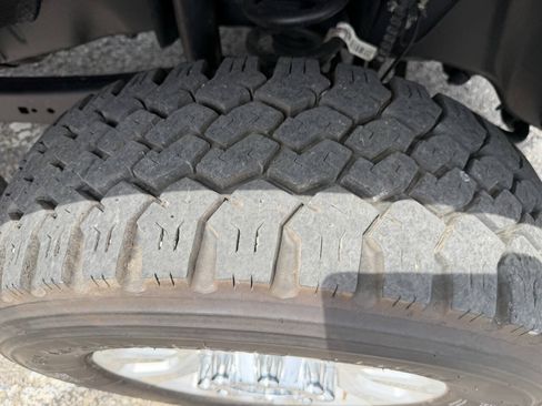 Used 2024 Ford F350 XLT AWD/4WD image 65