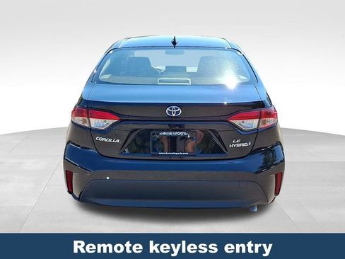 Used 2024 Toyota Corolla LE image 6