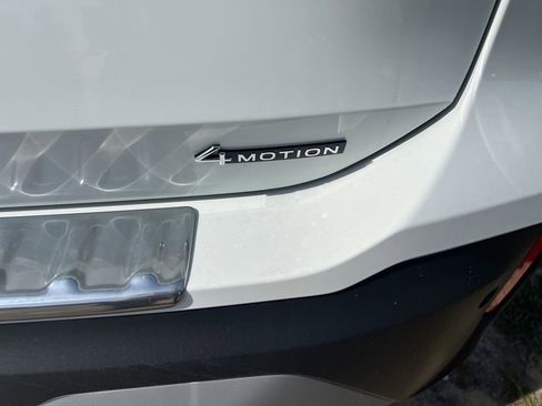 New 2025 Volkswagen Tiguan S image 7