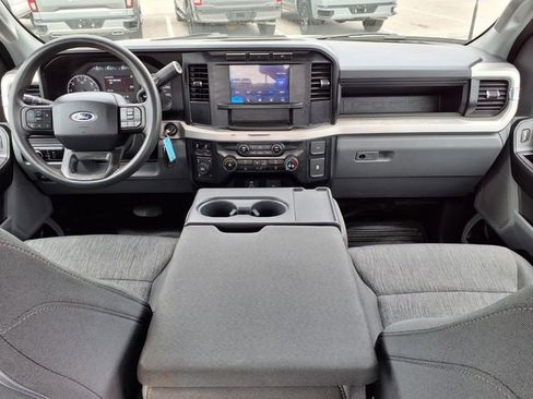 Used 2023 Ford F250 XL w/ Camper Package AWD/4WD image 18