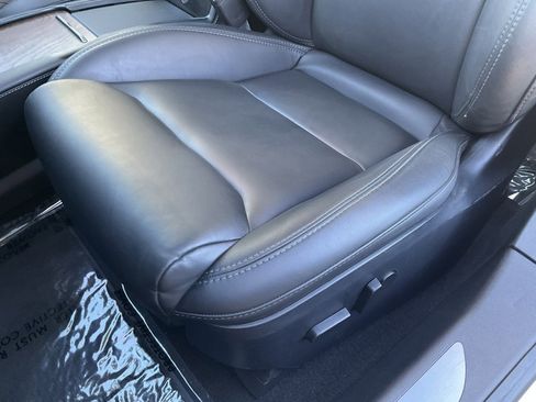 Used 2021 Tesla Model S Long Range Plus image 17