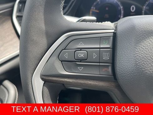 New 2026 Jeep Grand Cherokee Altitude AWD/4WD image 27