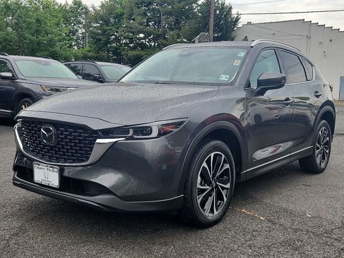 Used 2023 MAZDA CX-5 AWD 2.5 S w/ Premium Plus Pkg image 3