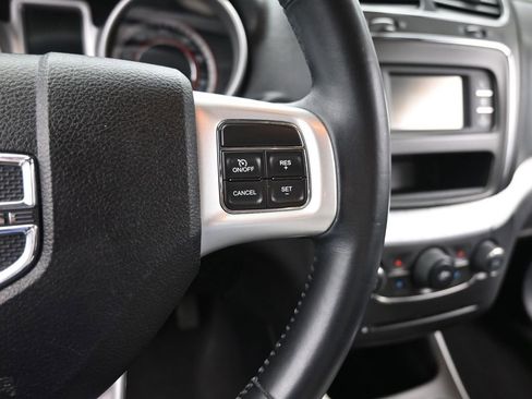 Used 2017 Dodge Journey SE w/ Flexible Seating Group image 34