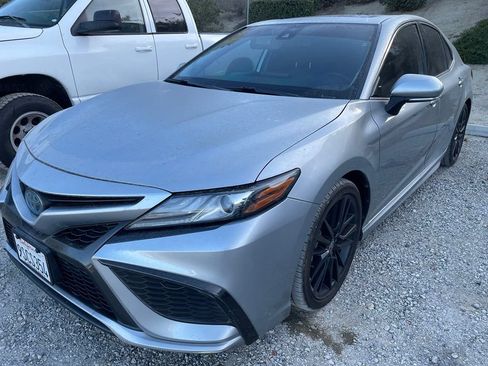 Used 2022 Toyota Camry XSE w/ Navigation Upgrade Package FWD image 6