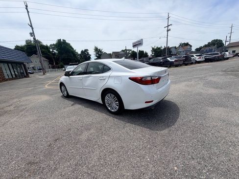 Used 2014 Lexus ES 350 w/ Luxury Package FWD image 51