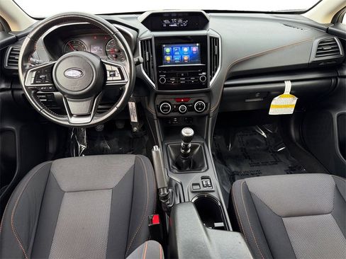 Used 2023 Subaru Crosstrek 2.0i Premium image 10