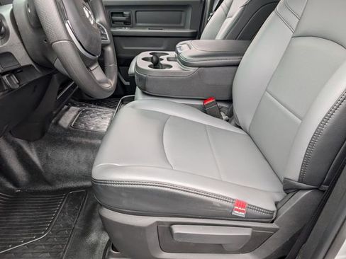 New 2026 RAM 5500 Tradesman w/ Chrome Appearance Group image 11