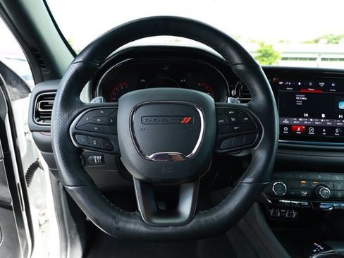Used 2025 Dodge Durango GT RWD image 11