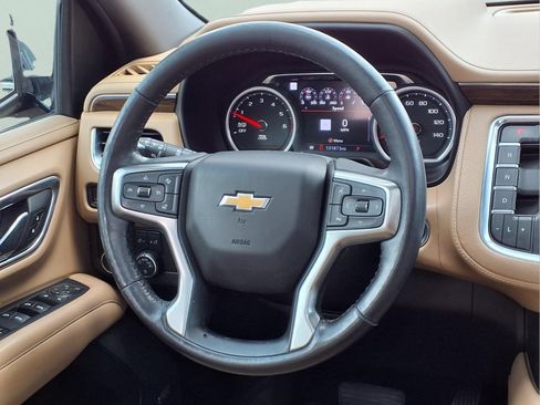 Used 2021 Chevrolet Tahoe Premier w/ Premium Package RWD image 15