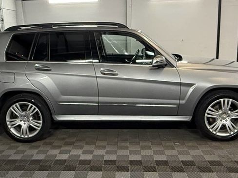 Used 2015 Mercedes-Benz GLK 350 2WD image 2