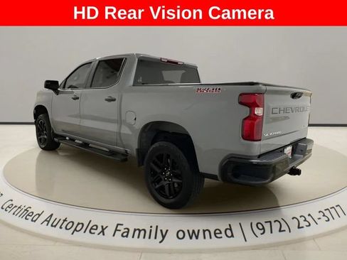 Used 2025 Chevrolet Silverado 1500 Custom Trail Boss w/ LPO, Dark Essentials Package AWD/4WD image 3