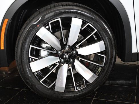New 2026 Mitsubishi Outlander SE FWD image 17