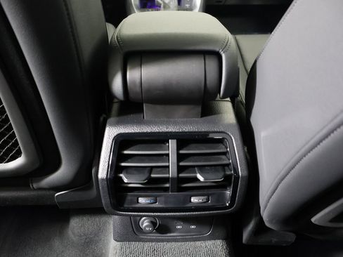 Used 2025 Audi Q3 2.0T Premium Plus w/ Premium Plus Package image 25