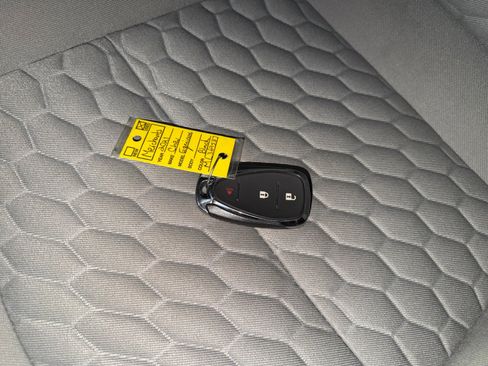 Used 2021 Chevrolet Equinox LT AWD/4WD image 33