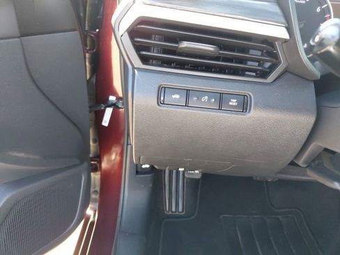 Used 2025 Nissan Altima 2.5 SV image 14