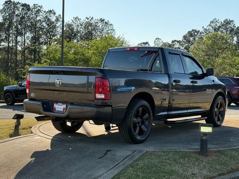 Used 2018 RAM 1500 Express image 7