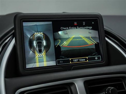 Used 2019 Aston Martin DB11 Base image 24