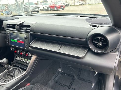 Used 2025 Toyota GR86 Premium RWD image 26