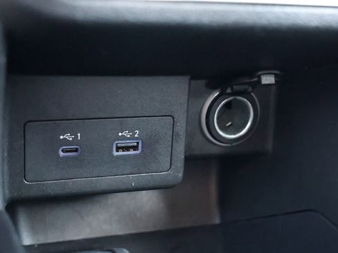 Used 2024 Nissan Kicks SV FWD image 21