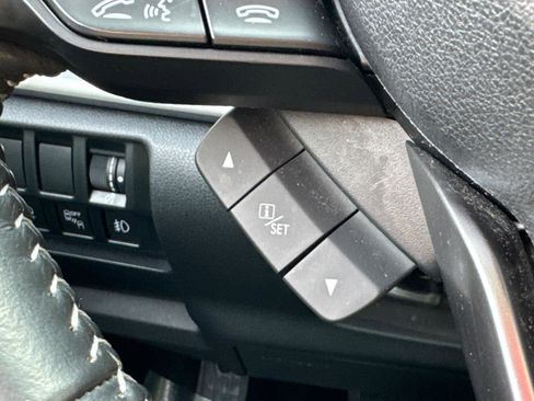 Used 2019 Subaru Forester Premium image 22