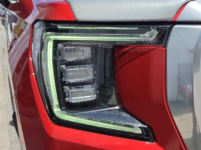 Certified 2022 GMC Yukon Denali RWD image 11