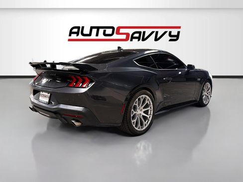 Used 2024 Ford Mustang GT RWD image 7