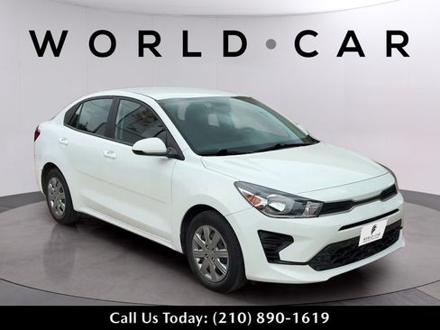 Used 2023 Kia Rio LX FWD image 2