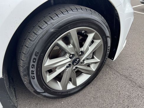 Used 2019 Kia Optima LX FWD image 7