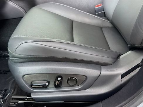 Used 2023 Lexus ES 250 w/ Premium Package AWD/4WD image 16
