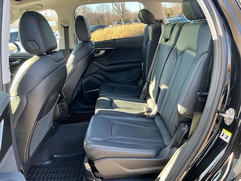 Used 2023 Audi Q7 3.0T Prestige w/ Prestige Package image 24