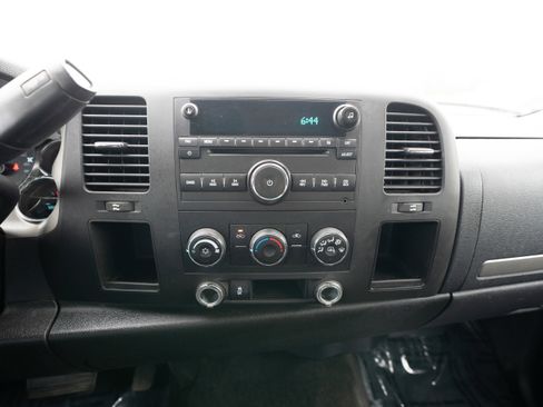 Used 2012 Chevrolet Silverado 1500 LT RWD image 17