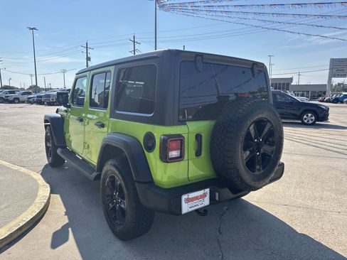 Certified 2021 Jeep Wrangler Unlimited Sport w/ Technology Group image 5
