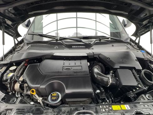 Used 2023 Land Rover Range Rover Evoque R-Dynamic SE AWD/4WD image 17