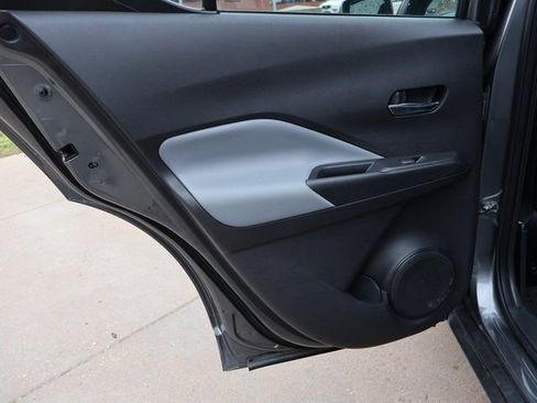 Used 2024 Nissan Kicks SR w/ SR Premium Package FWD image 19