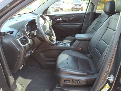 Used 2018 Chevrolet Equinox Premier image 10
