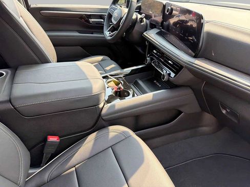 New 2026 Chevrolet Tahoe Premier w/ Sun And Tow Package image 10