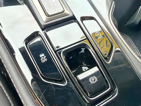 Used 2025 Lexus NX 250 FWD w/ Accessory Package (2T) image 32