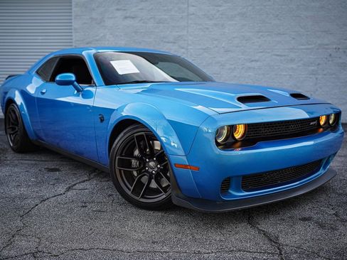 Used 2019 Dodge Challenger SRT Hellcat Redeye image 8