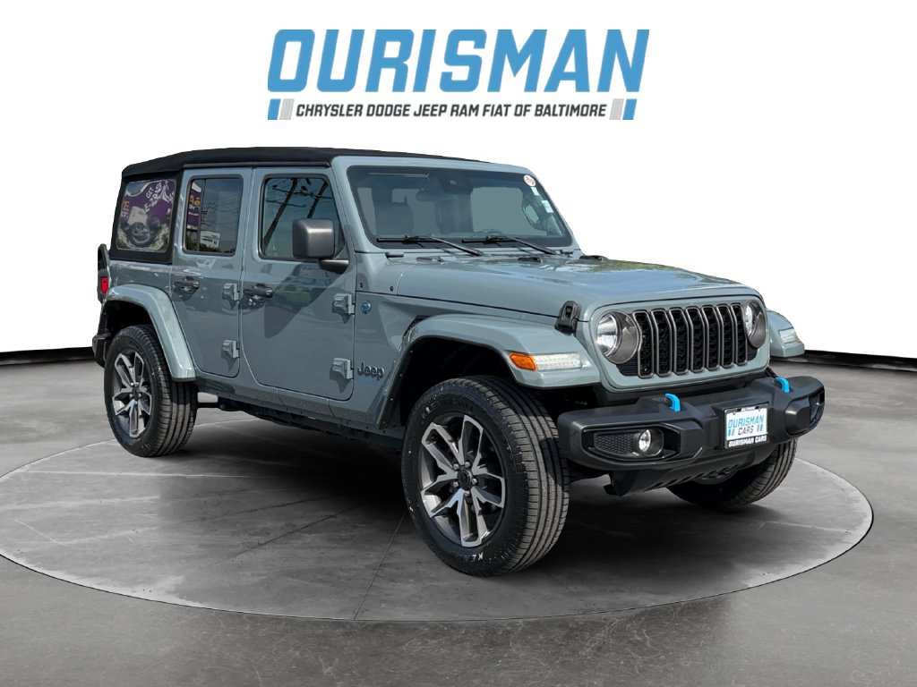 Used 2024 Jeep Wrangler Unlimited AWD/4WD image 1