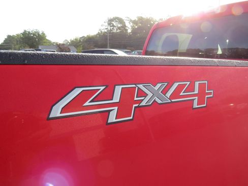 Used 2019 Chevrolet Colorado LT image 11