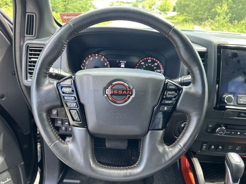 Certified 2023 Nissan Frontier PRO-4X w/ Pro-4X Premium Package AWD/4WD image 21