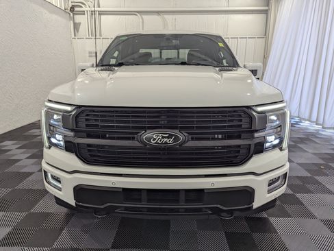 Used 2025 Ford F150 Platinum AWD/4WD image 4