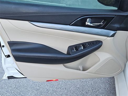 Used 2017 Nissan Maxima 3.5 SV image 17