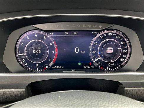 Used 2019 Volkswagen Tiguan SEL Premium AWD/4WD image 13
