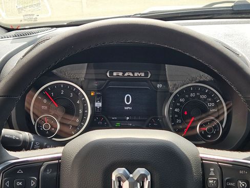 New 2026 RAM 1500 Laramie w/ Laramie Southwest Edition AWD/4WD image 14